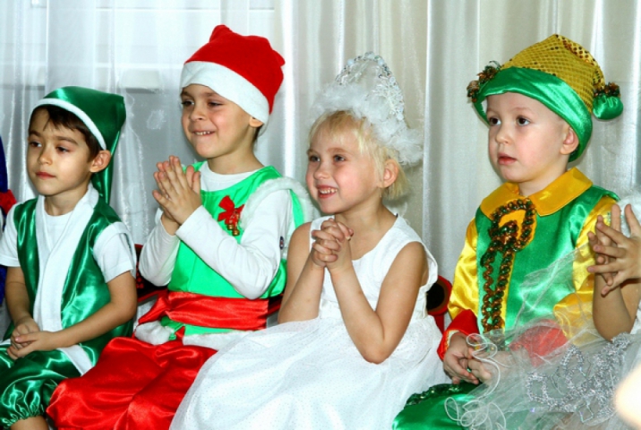 Сценарии новогоднего праздника (Умничка) - Шевченк_0.jpg